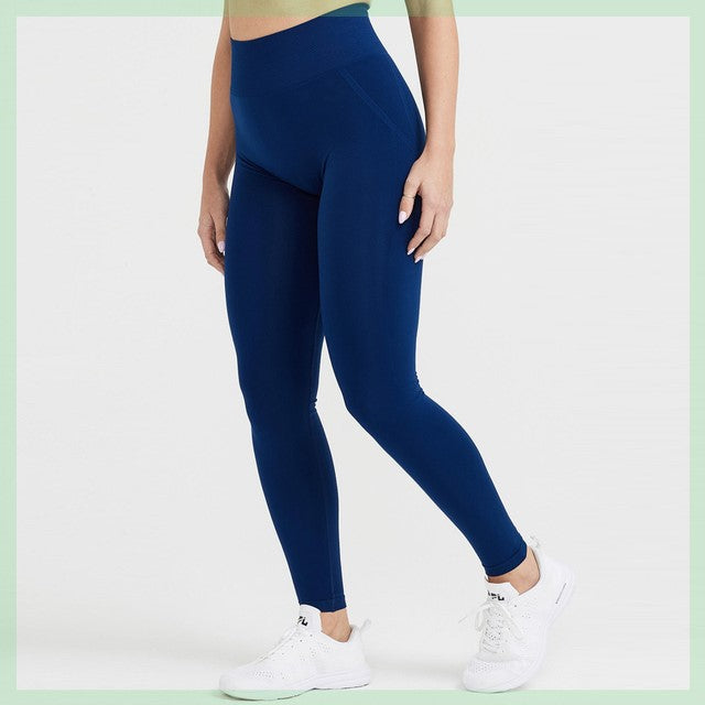 Seamless Scrunch Leggings – Smooth Contour Fit